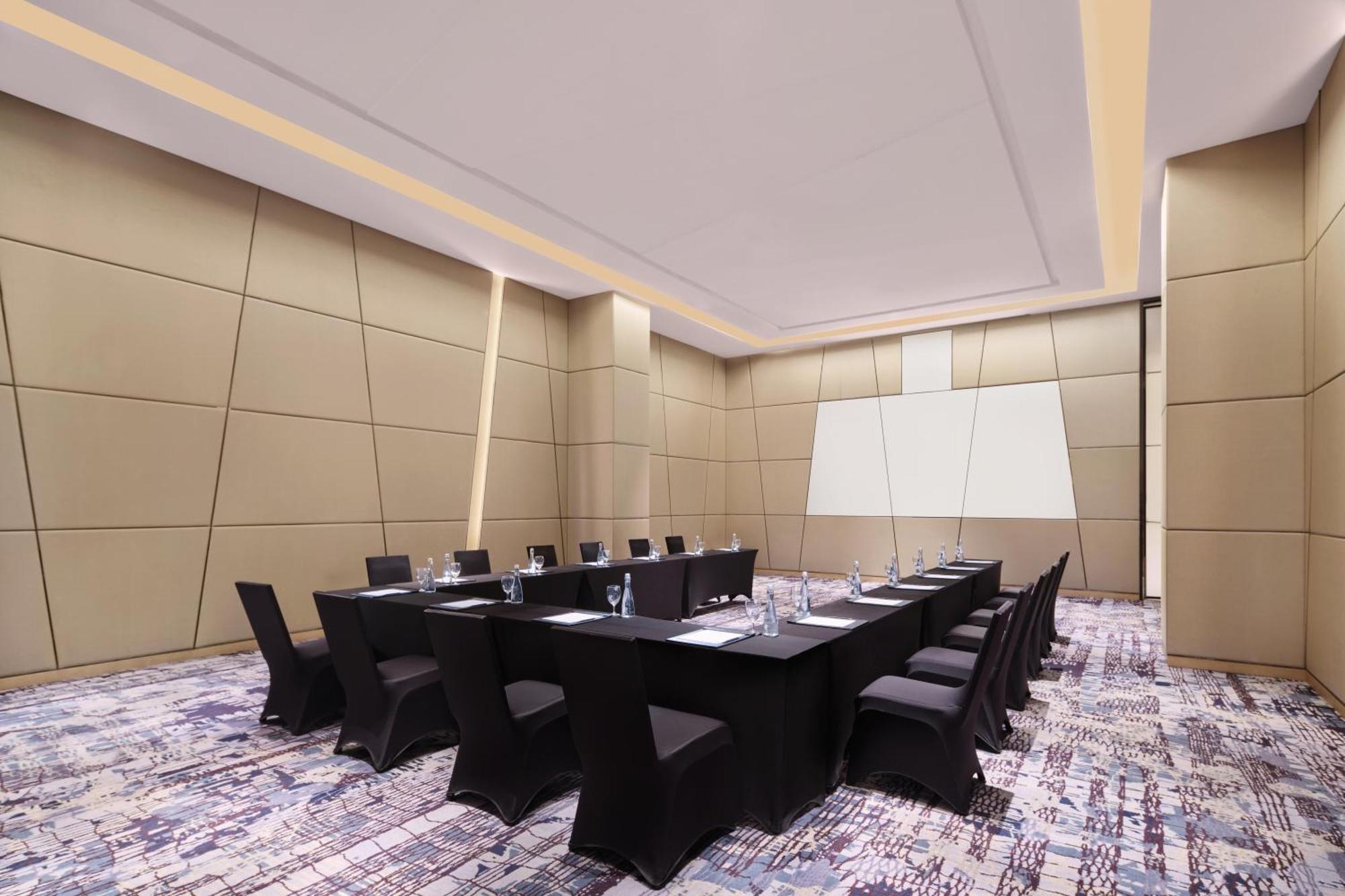 Batam Marriott Hotel Harbour Bay Nagoya Exterior foto